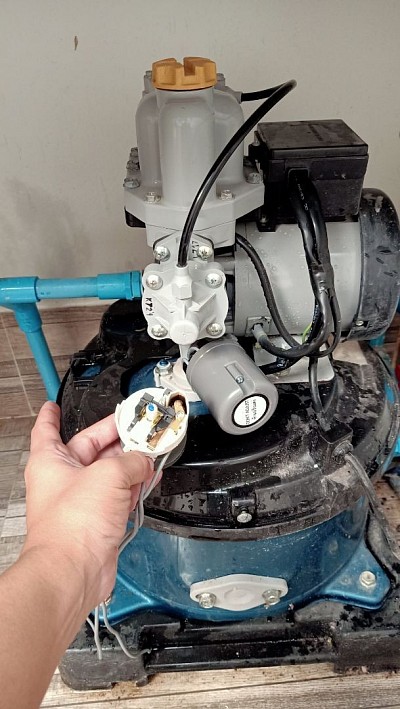เปลี่ยน Pressure Switch